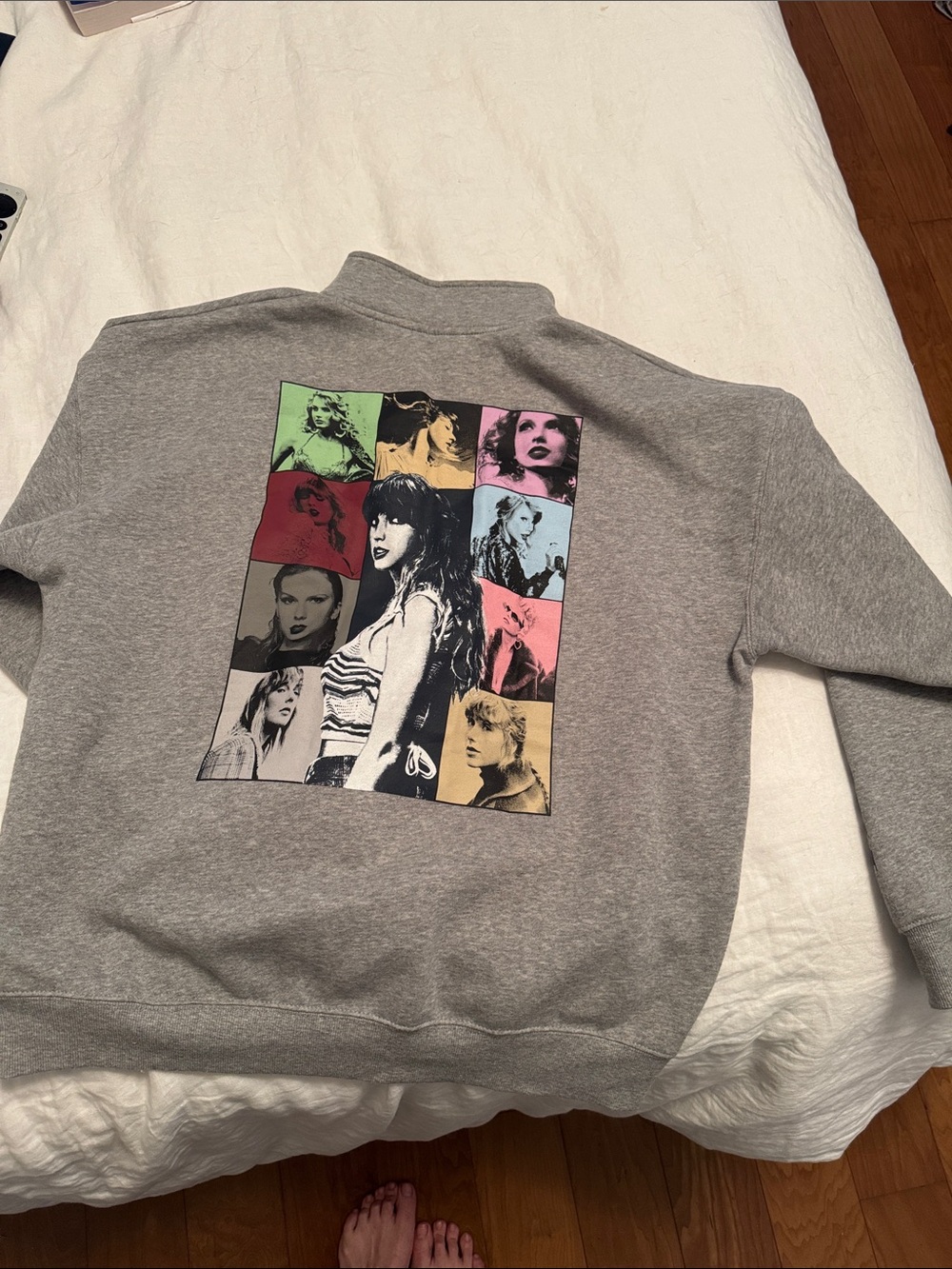 Taylor Swift Gray Quarter-Zip Tour Sweatshirt